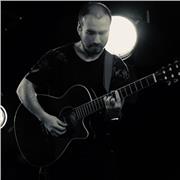 Profesor de Guitarra: Versátil en diferentes estilos musicales